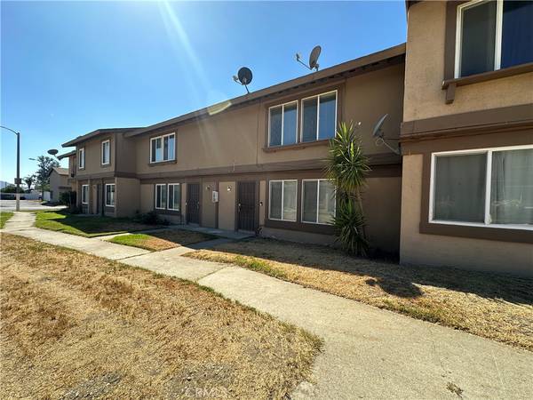 Fontana, CA 92336,16830 Village LN #D