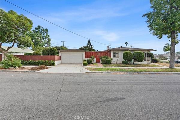 Ontario, CA 91762,914 W Princeton ST