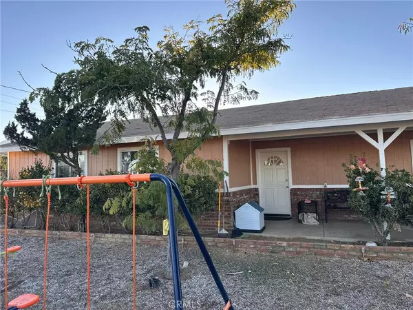 Phelan, CA 92371,8776 Sierra Vista