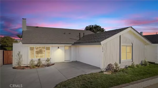 Costa Mesa, CA 92626,3370 Wisteria CIR