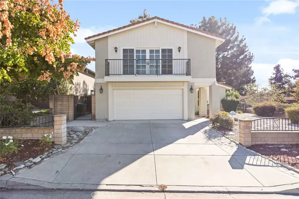 Claremont, CA 91711,744 Davenport CIR