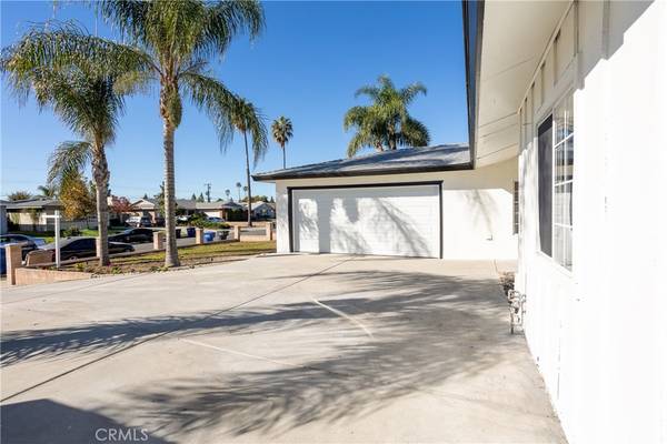 Ontario, CA 91764,1483 E Highland CT