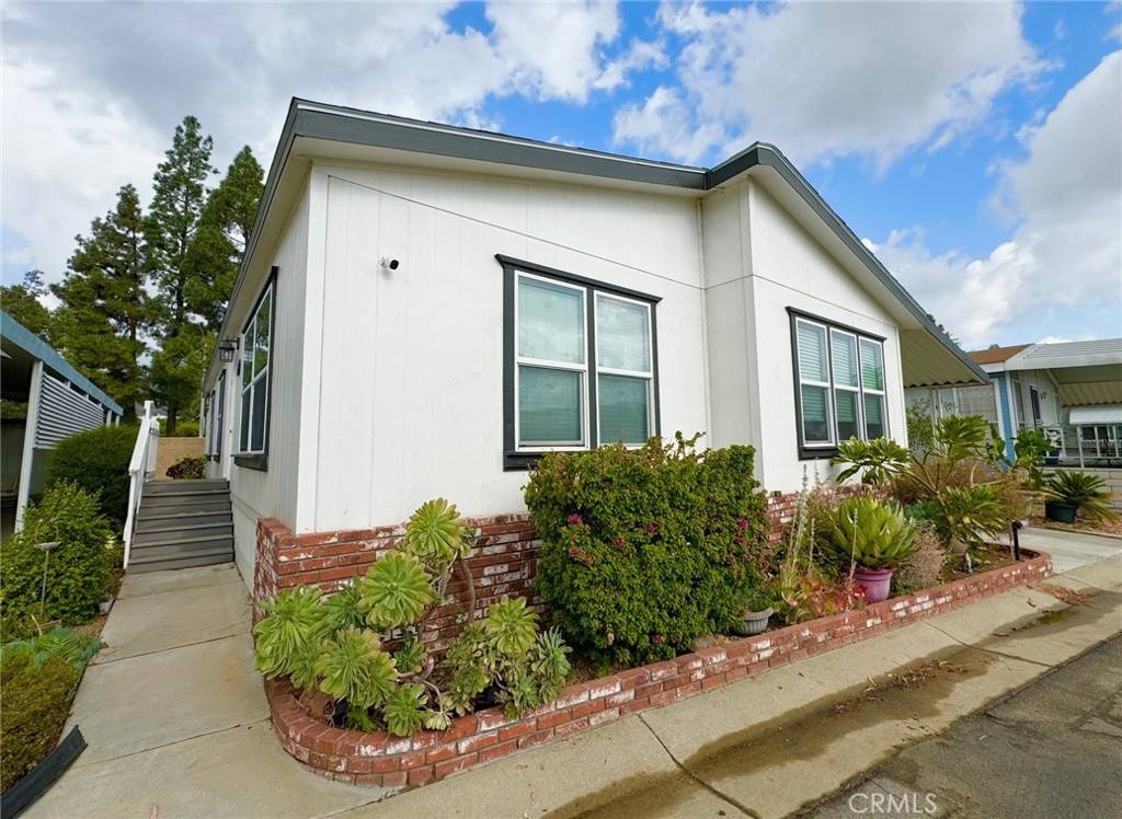 840 E Foothill BLVD #200, Azusa, CA 91702