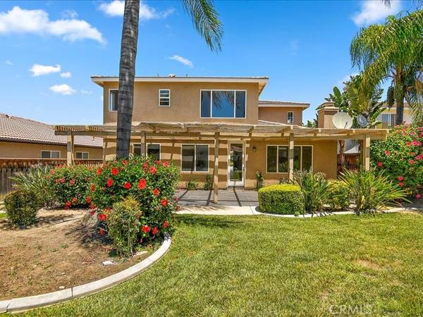 Redlands, CA 92374,1586 Silver Cup CT