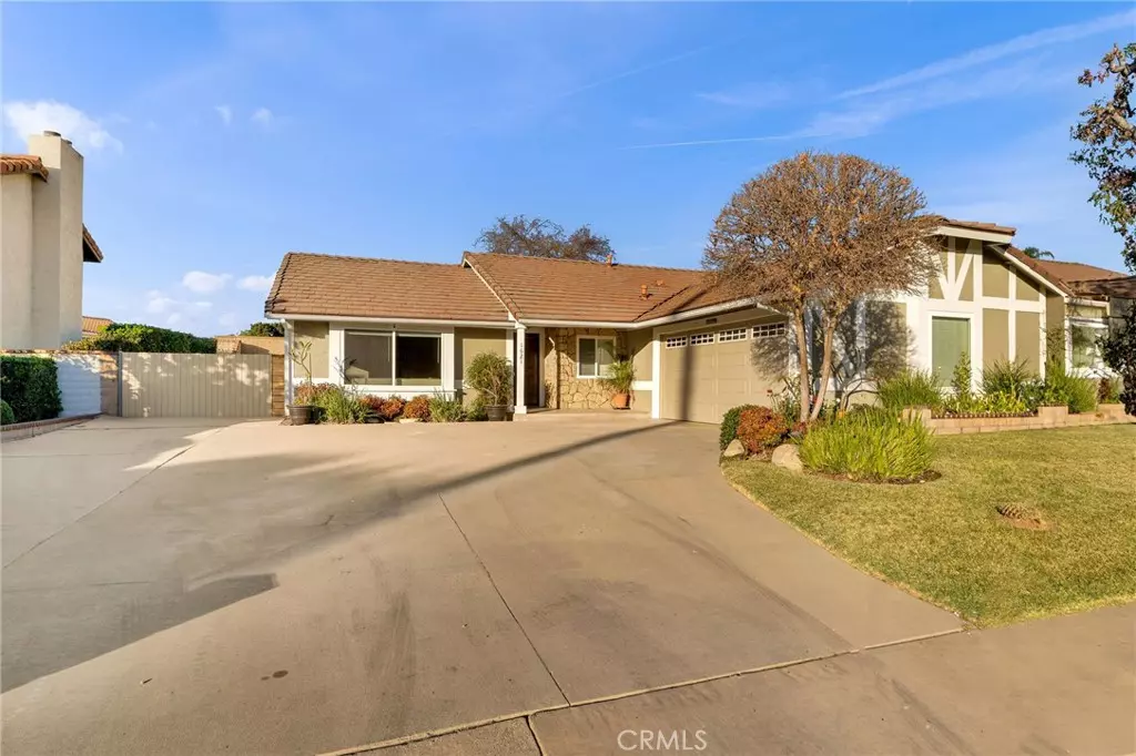 San Dimas, CA 91773,1621 Yorkshire CT