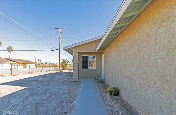 29 Palms, CA 92277,6213 Baileya AVE