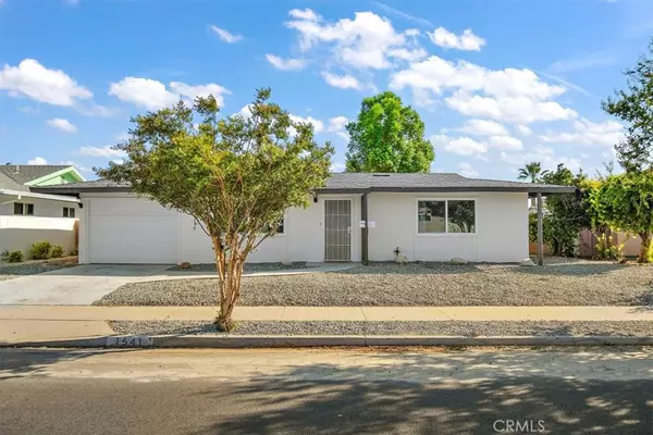 1641 W Mayberry AVE, Hemet, CA 92543