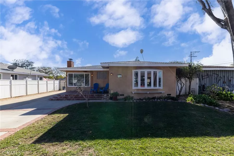 1512 Elmcrest ST, La Verne, CA 91750