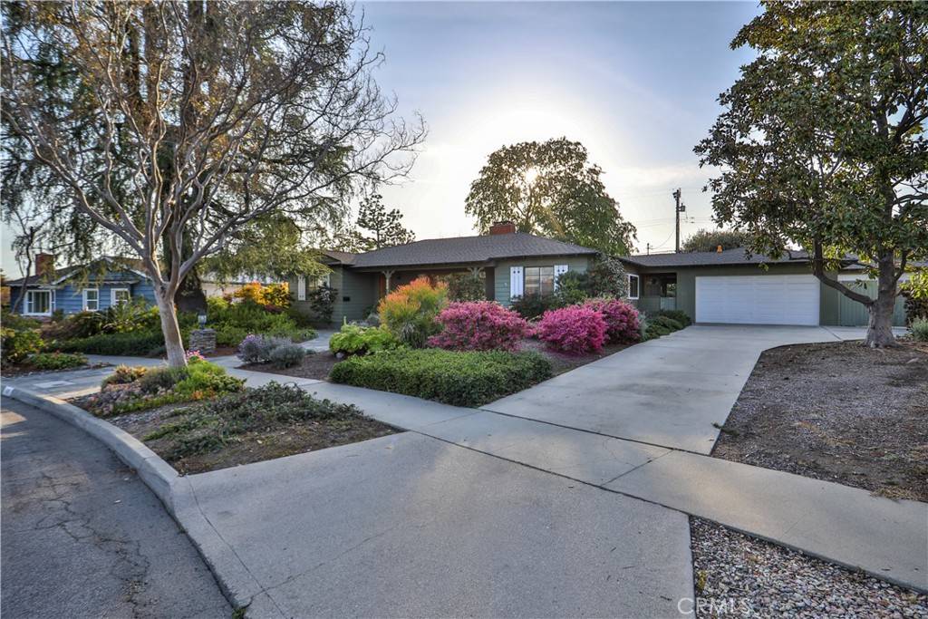 Claremont, CA 91711,1481 Mural DR