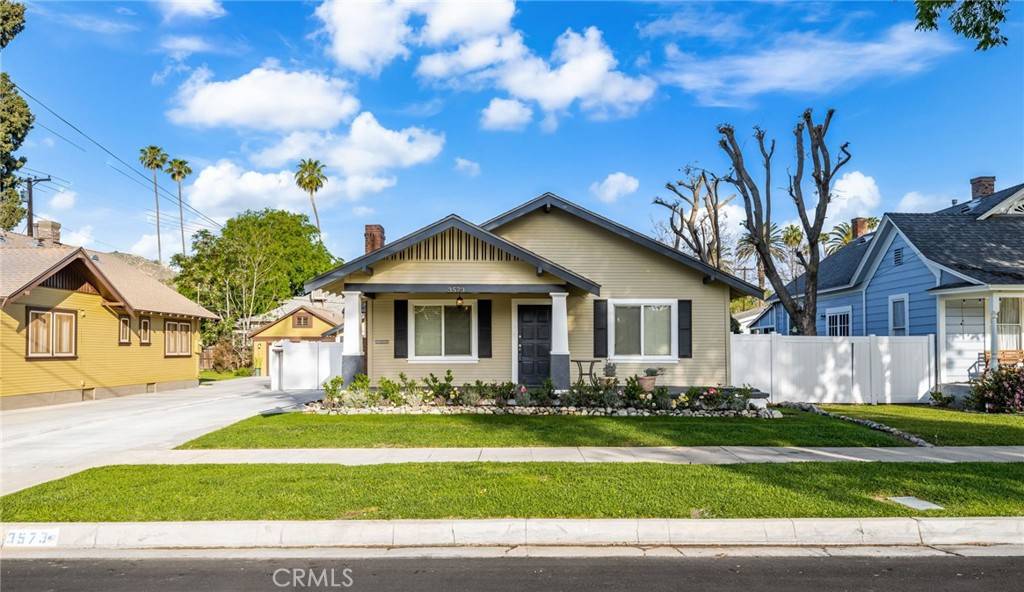 3573 Locust ST, Riverside, CA 92501