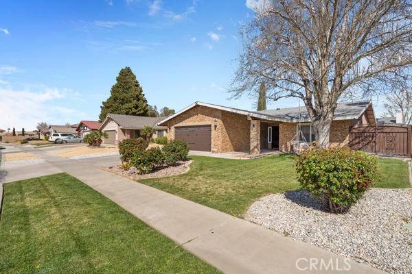 Victorville, CA 92395,12885 Rolling Ridge DR