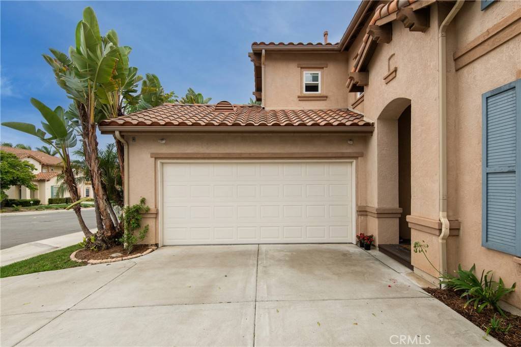 Carlsbad, CA 92009,6050 Paseo Carreta
