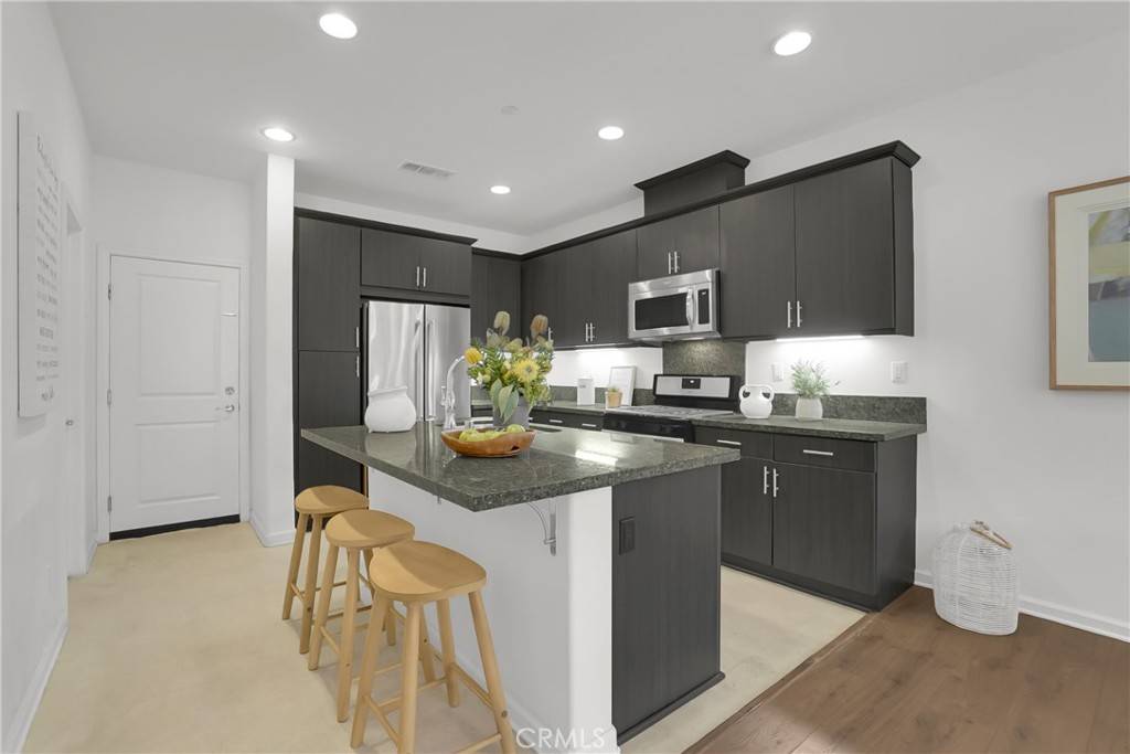 Ontario, CA 91764,737 N Via Dolcetto