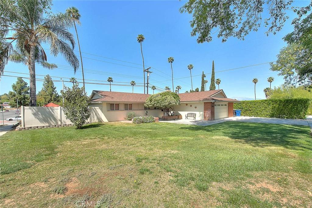 Riverside, CA 92506,6087 Academy AVE
