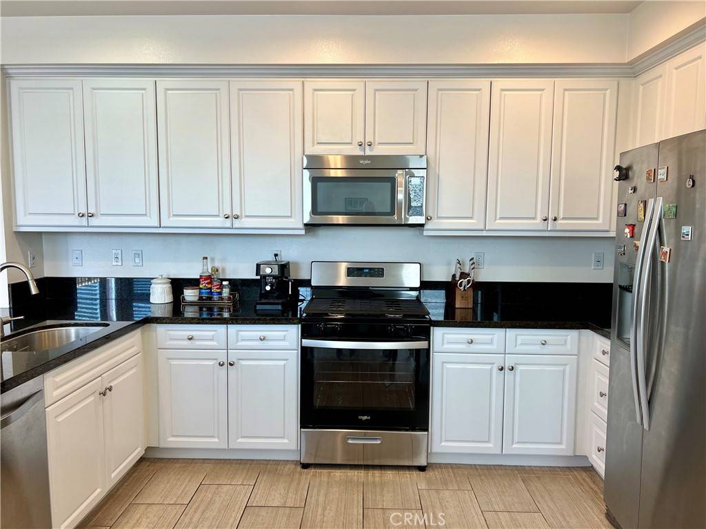 Montclair, CA 91763,8823 Jacaranda #F