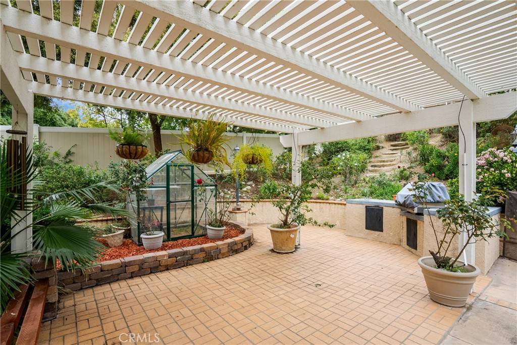 Murrieta, CA 92562,23916 Via Madrid