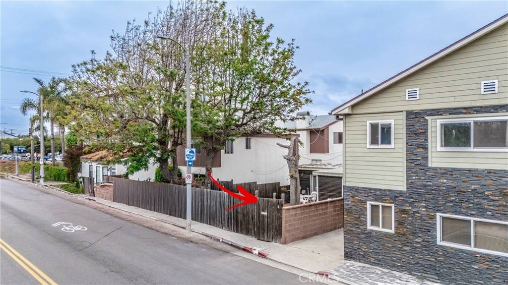 2218 Pacific AVE, Venice, CA 90291