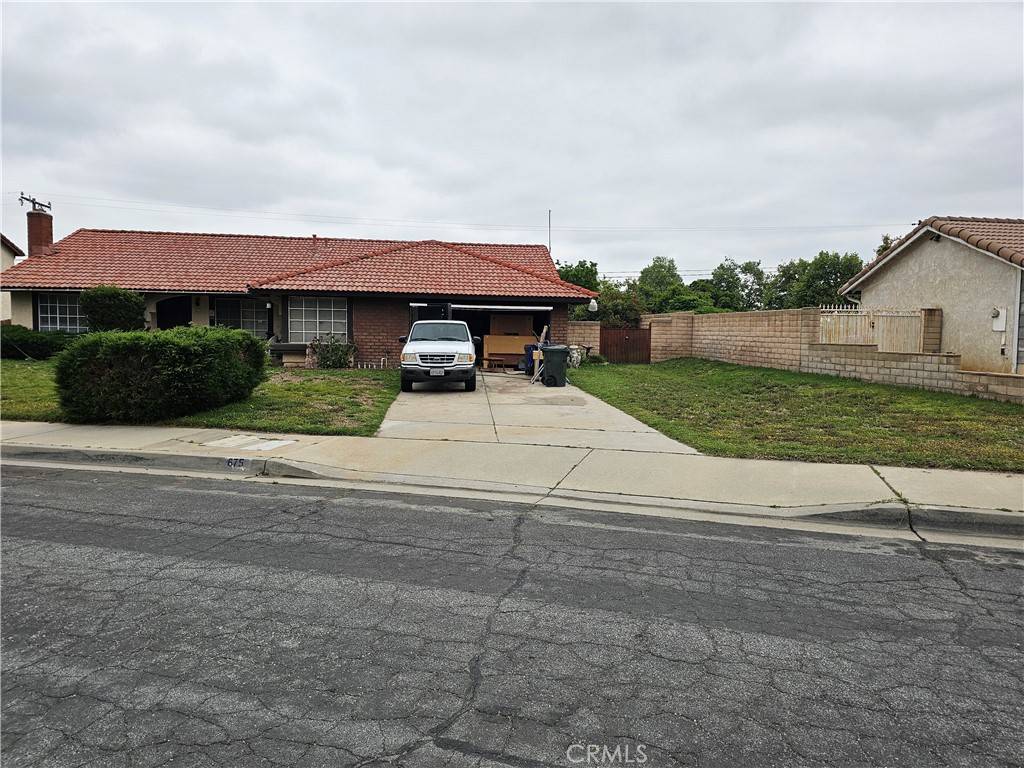 675 W Norwood ST, Rialto, CA 92377