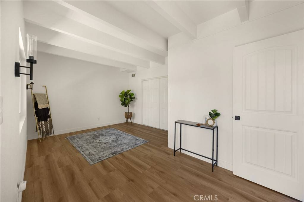 Crestline, CA 92325,417 Delle DR