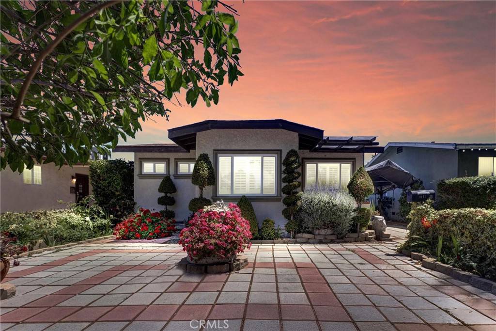 Los Angeles, CA 90039,3163 La Clede AVE