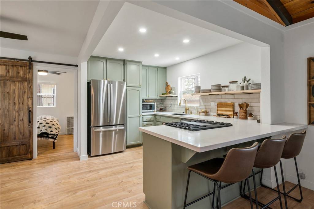Big Bear Lake, CA 92315,606 Merced AVE