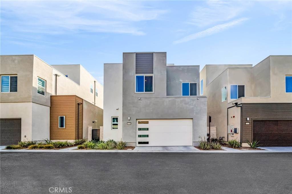 27216 Coyote Bush CT, Valencia, CA 91381
