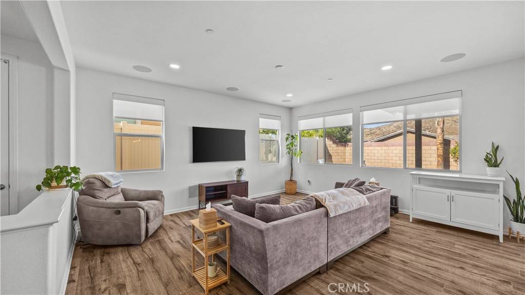 Lake Elsinore, CA 92532,36434 Geranium Drive