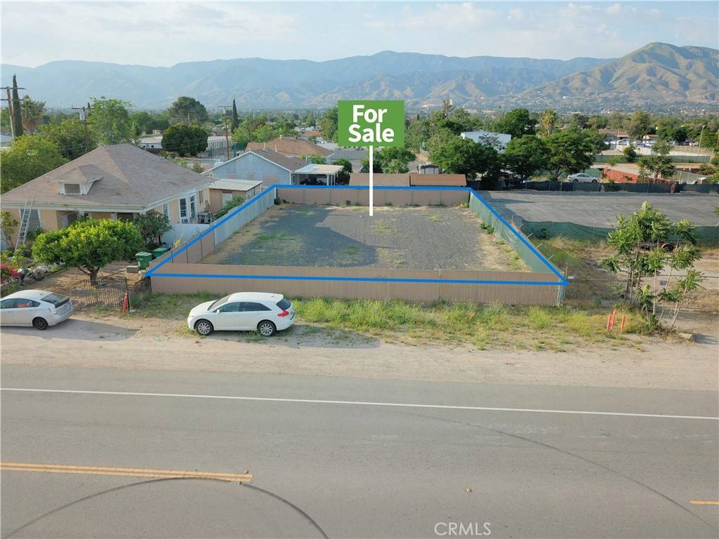 Highland, CA 92346,5 Street, Highland, CA 92346