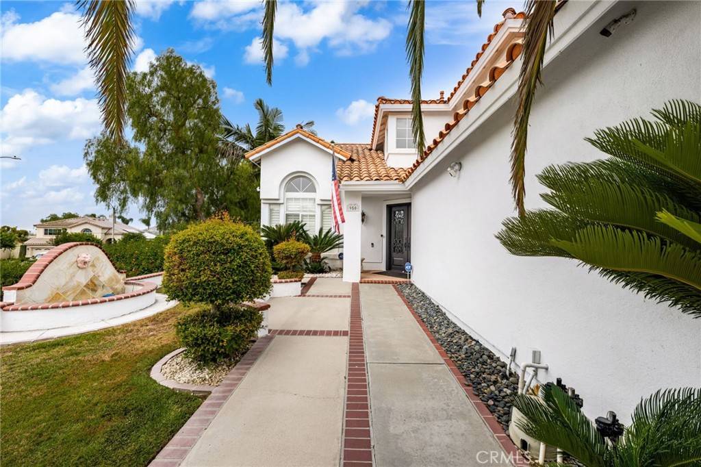 Corona, CA 92879,950 Chantel DR