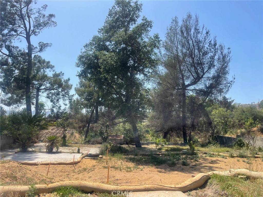 Altadena, CA 91001,163 E Loma Alta DR