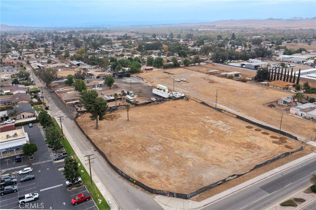 Jurupa Valley, CA 91752,5930 Etiwanda AVE