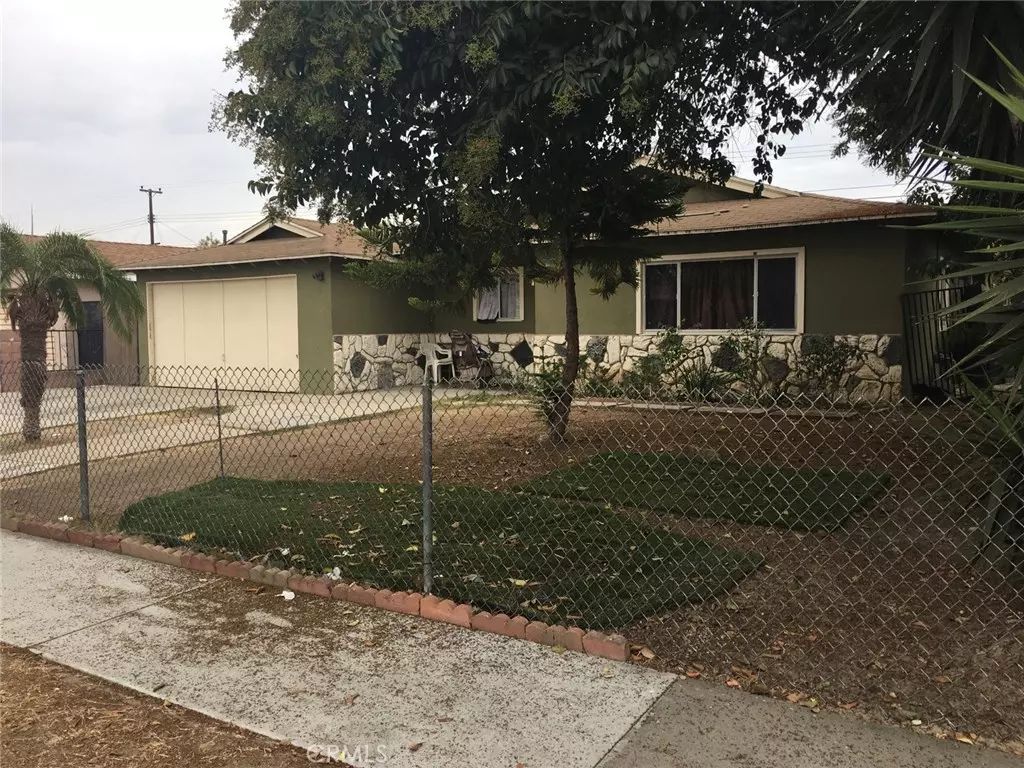 Santa Ana, CA 92704,2722 W Saint Gertrude PL PL