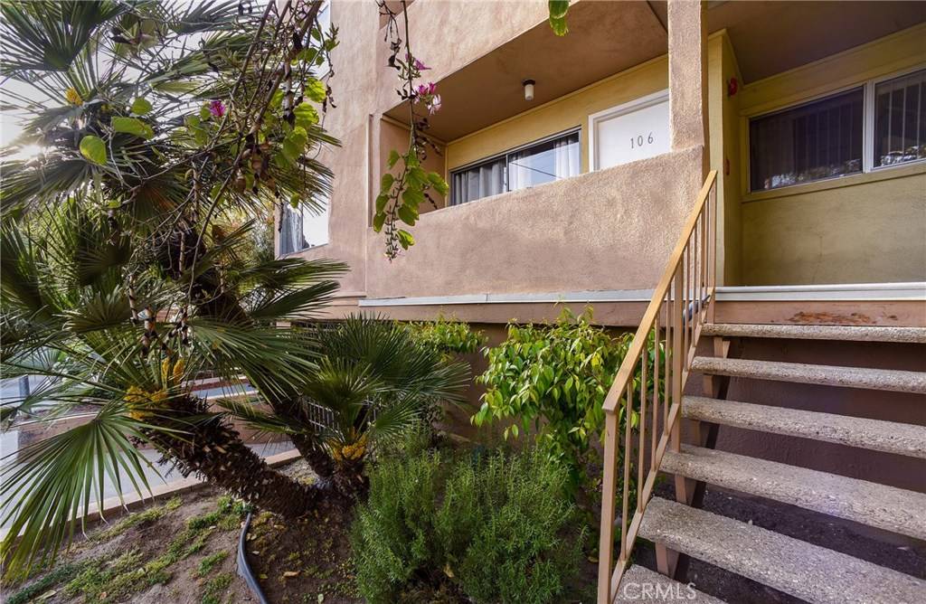 10757 Hortense Street #106, North Hollywood, CA 91602