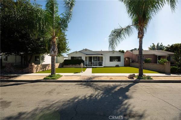 Long Beach, CA 90805,282 E Heath LN