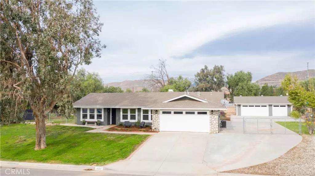 4627 Brookhill, Jurupa Valley, CA 92509