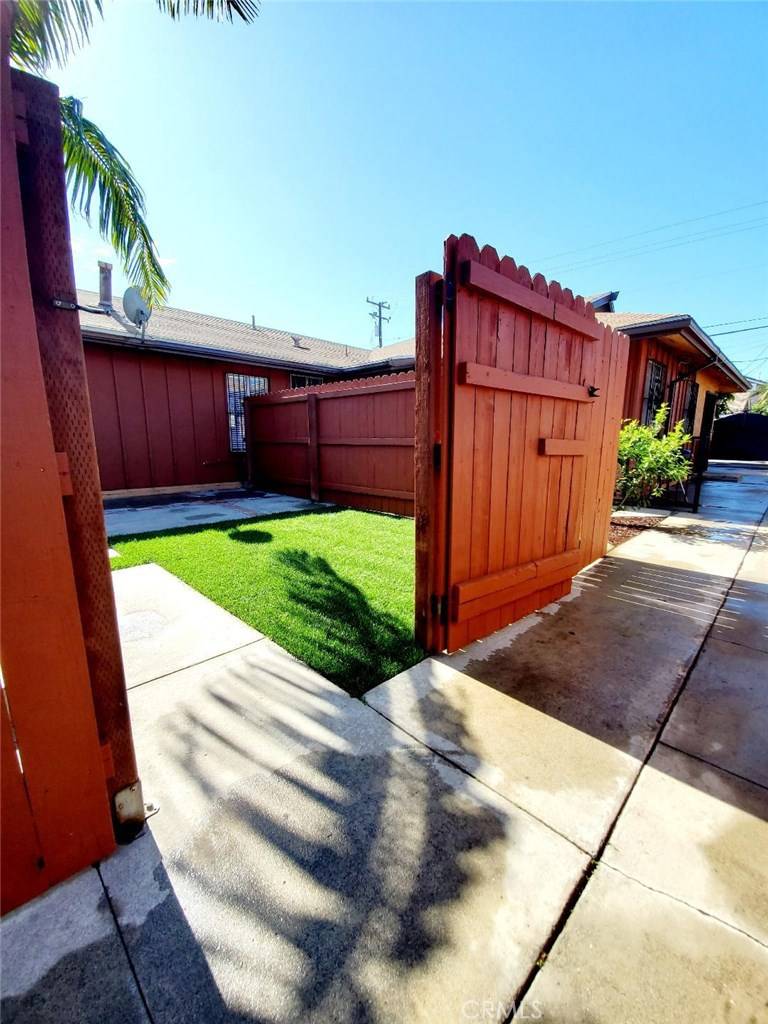 Long Beach, CA 90806,2035 Lime AVE