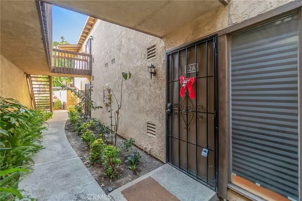 3050 S Bristol ST #12A, Santa Ana, CA 92704