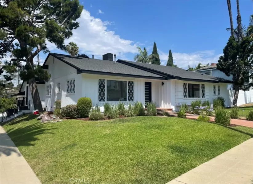 3601 Pine AVE, Long Beach, CA 90807