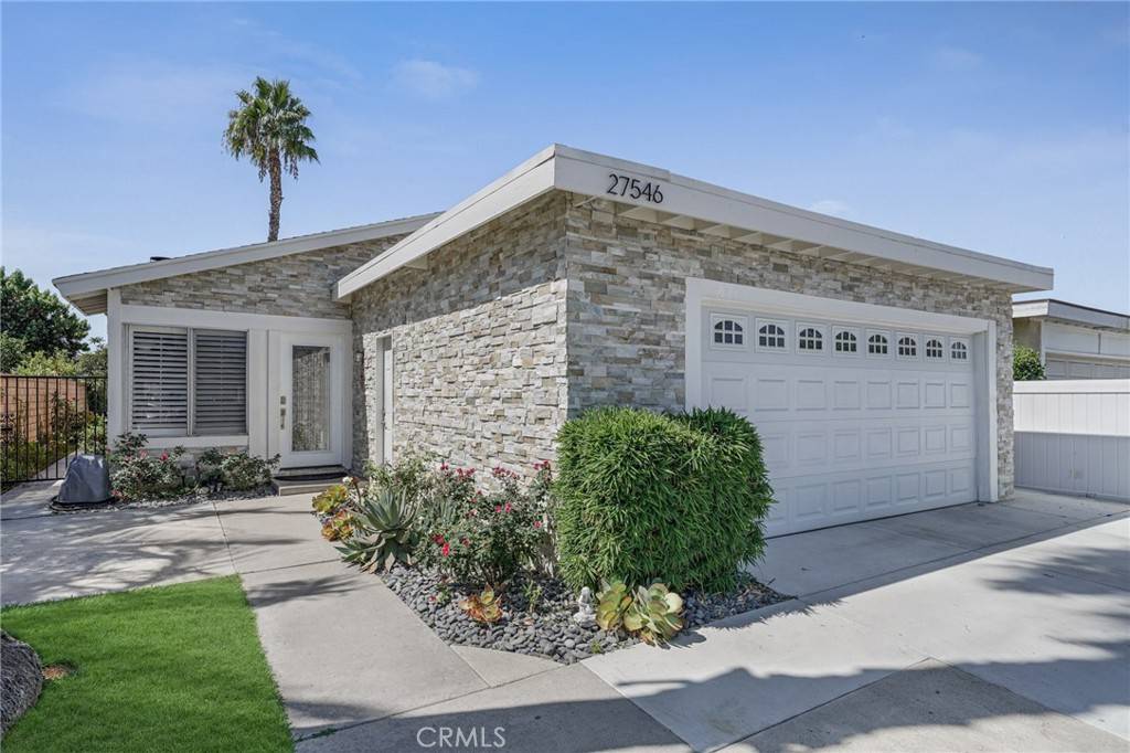 Mission Viejo, CA 92691,27546 Genil