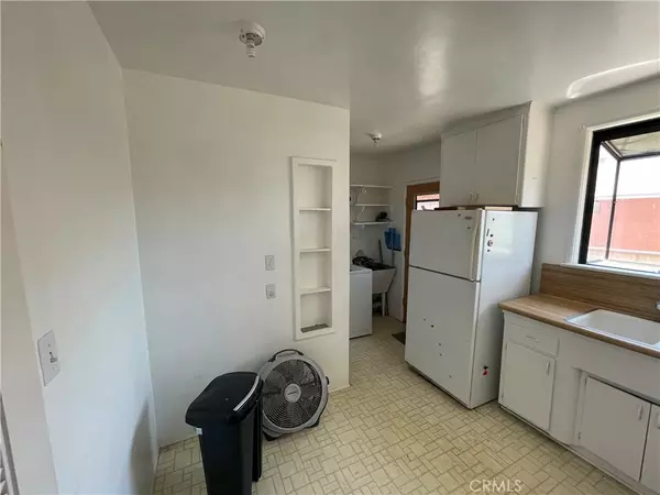 Pico Rivera, CA 90660,9860 La Docena LN