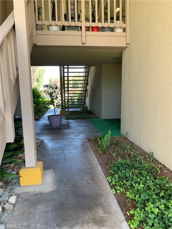 La Mirada, CA 90638,13644 La Jolla CIR #14-A