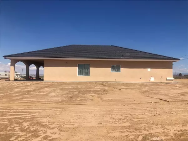 Phelan, CA 92371,7128 Maricopa RD