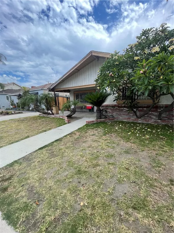 10604 Hunt AVE, South Gate, CA 90280