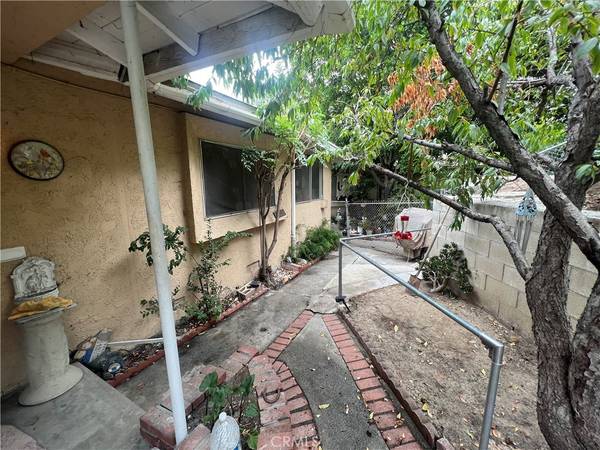 4841 Hillsdale Drive, Los Angeles, CA 90032