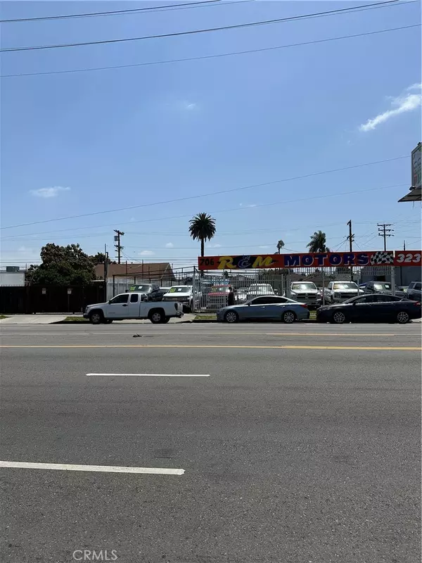 Los Angeles, CA 90001,710 E Florence AVE