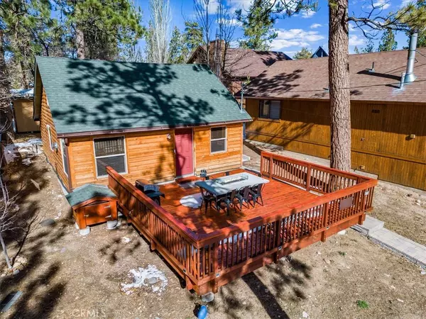 40254 Mahanoy LN, Big Bear Lake, CA 92315