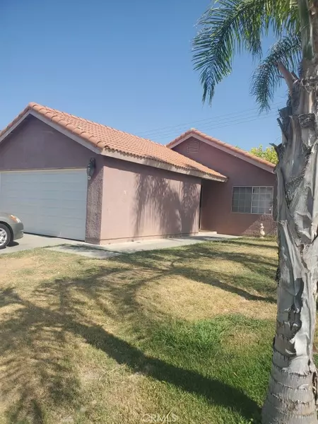 522 Orange Creek DR, Perris, CA 92571