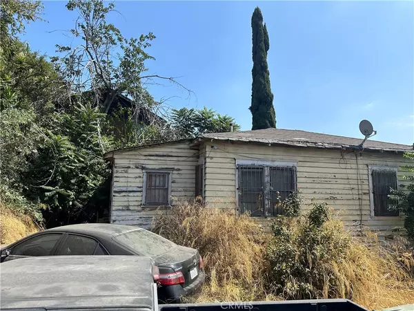 Los Angeles, CA 90063,3865 Meisner ST