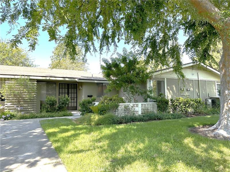 80 Calle Aragon  #B, Laguna Woods, CA 92637