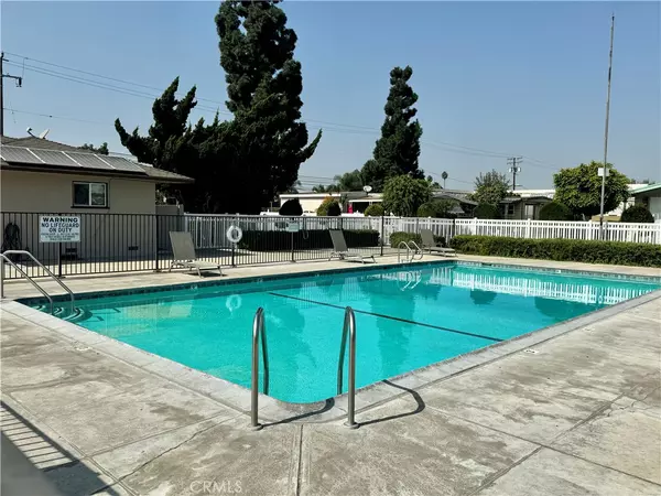 16600 Orange AVE #Spc 111, Paramount, CA 90723